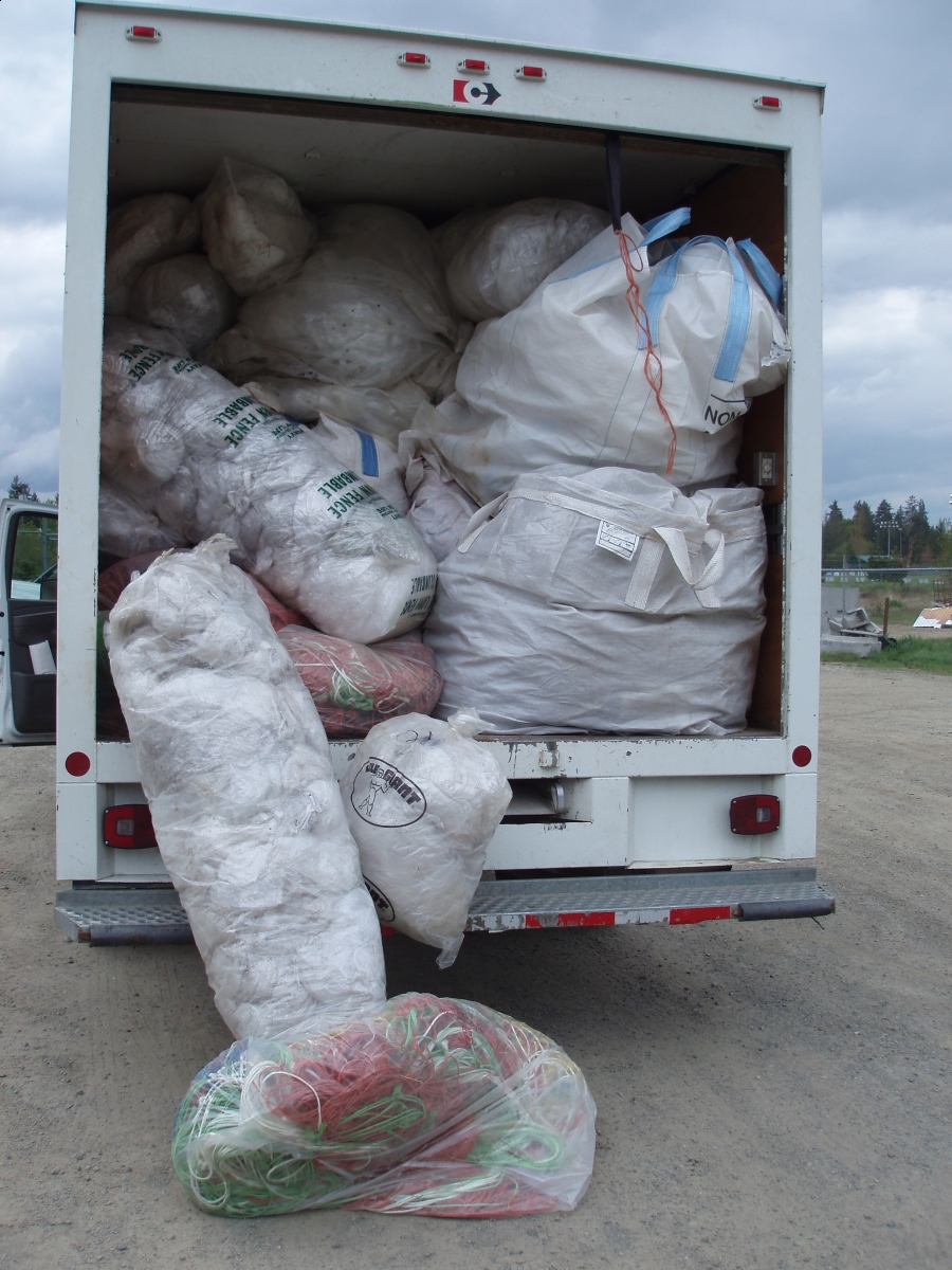 environmentally friendly horse stable, composting horse barn