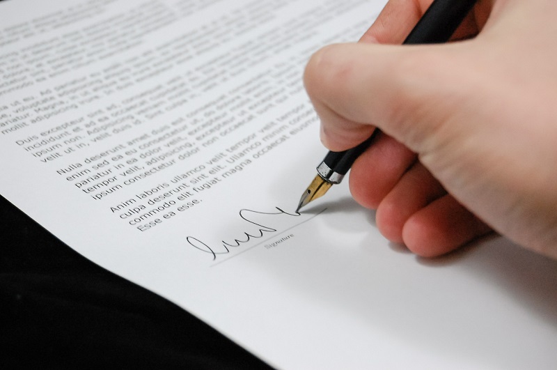 Horse Boarding Agreements, Karen Weslowski, horse boarding stress, written horse boarding agreement, horse boarding stable agreement, legally enforceable horse boarding agreement