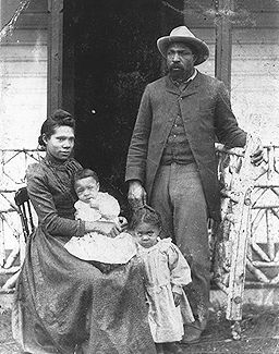 Canadian Ranching Heritage, Margaret Evans, cattle ranching, Cariboo gold rush 1858, Alkali Lake Ranch, Eddie Bambrick, Douglas Lake Ranch, Gang Ranch, Lord Aberdeen, Bar U Ranch, John Ware, Captain Charles Augustus Lyndon