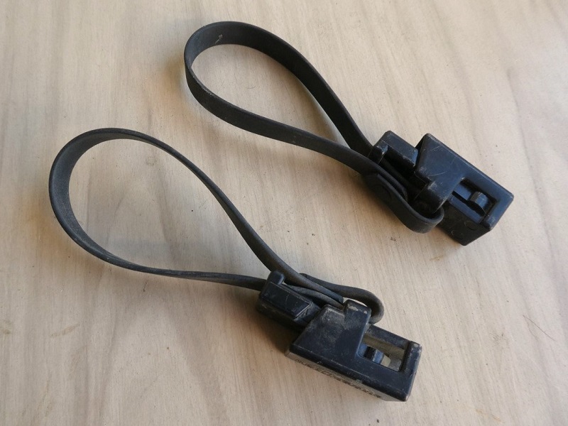 adaptive tack therapeutic riding, ladder reins, peacock stirrup, toe stoppers, rainbow reins, loop reins, devonshire boots, safety stirrups, cantra, canadian therapeutic riding association