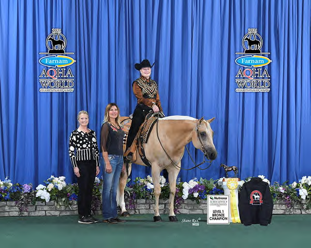 Canada’s Quarter Horse industry, American Quarter Horse Association (AQHA), André De Bellefeuille, National Reining Horse Association, Alberta horsewoman Lindsey Soderberg–Geiger, AQHA World Championship, 2021 Adequan® Level 2 World Championship, Mike Rapley AQHA’s Professional Horseman, CQHA Director Brad Bowie