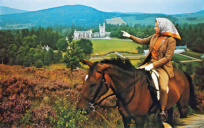 queen canada history, queen horses, queen elizabeth horses, equestrianism royalty, royal horses, royalty riding horses