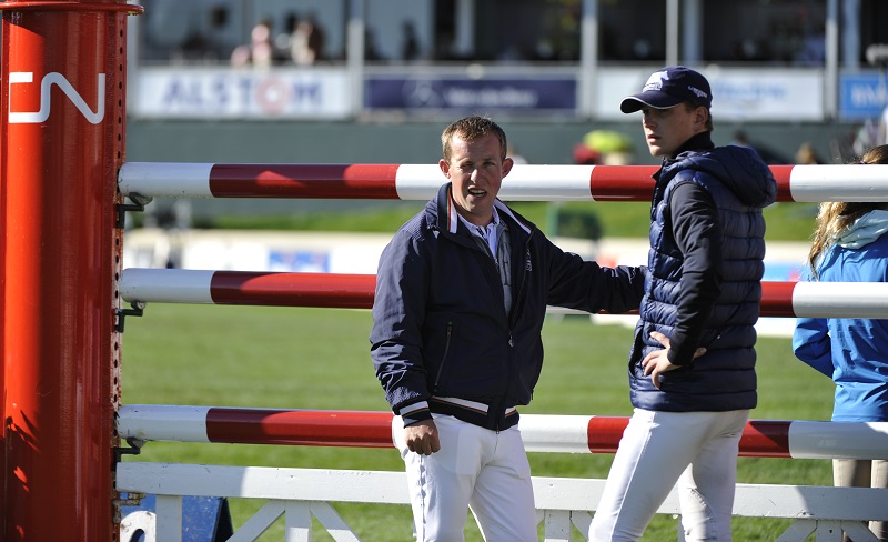 walking horse jump course, learning your horse jump course, studying equine jump course