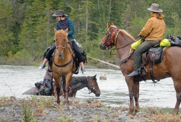 horse riding vacations in bc, holidays on horseback, muskwa-kechika horse rides, tania millen, wayne sawchuk