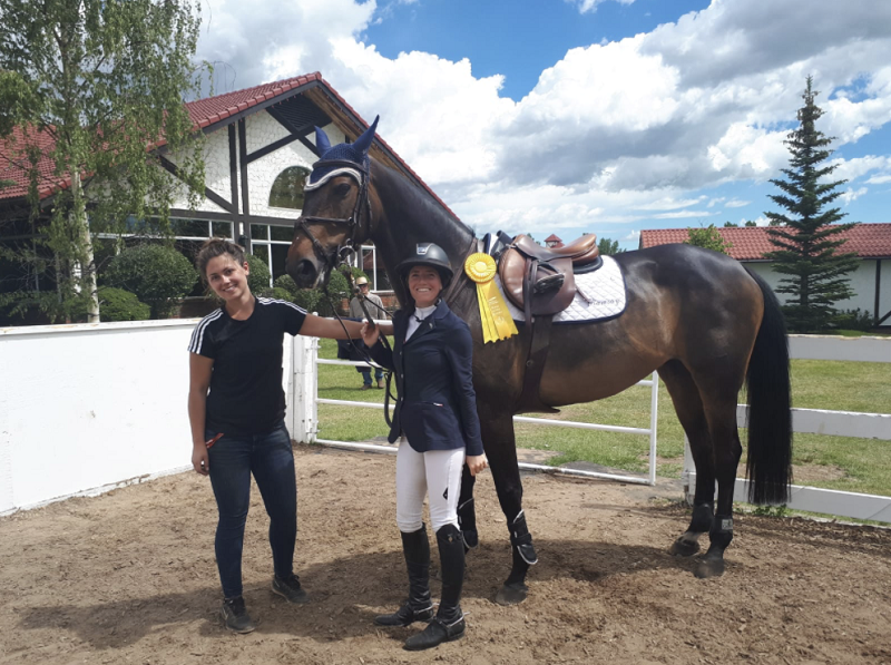 Chantel Dunlop, Western College of Veterinary Medicine, WCVM, Jill Henselwood’s show jumping team, equine vocation, Manitoba equine students, Ali Ramsay