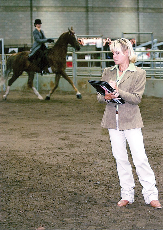 Lindsay Grice horse trainer, how to be a horse show judge, what does a horse judge do? ontario horse show judges canada