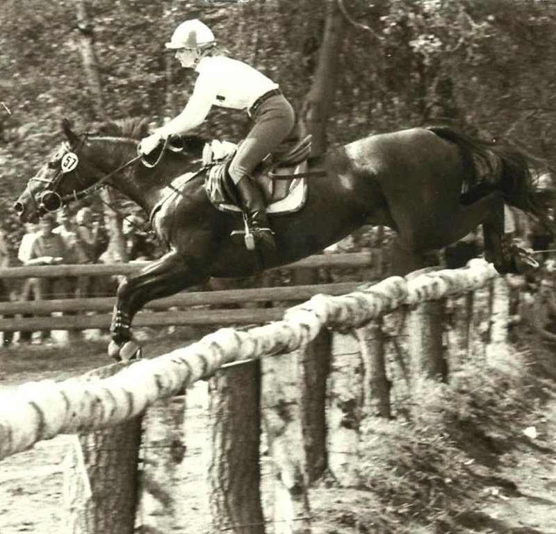kelly plitz reining, colten powell show jumping, colten powell bronc rider, kelly plitz reining, tina thompson eventing, tina thompson endurance, changing horse discipliens, tania millen