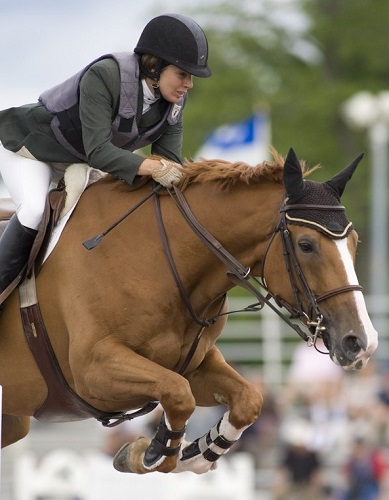 jumping horse with contact, margie gayford, ian millar, hunter jumper coach, wingberry farms king city ontario