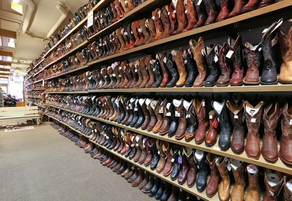 Riley & McCormick Closes in Calgary western store closes Alberta’s struggling economy