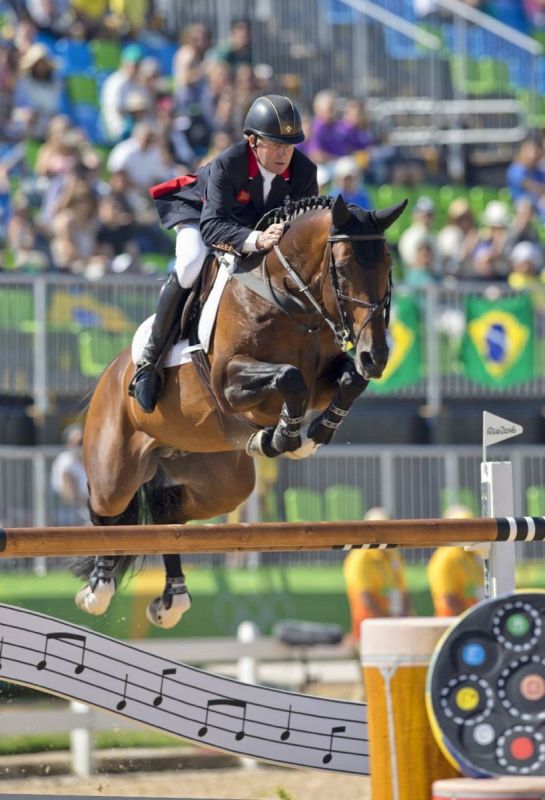Nick Skelton royal horse show Michael Jung royal winter fair