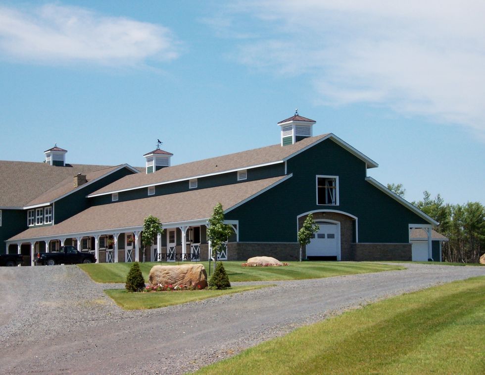 Photos courtesy of Sumac Farms Sumac Farms, the perfect reining barn, nova scotia equestrian barns, the best horse barns