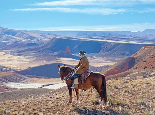Hideout Lodge & Guest Ranch, holiday horseback rides Wyoming, shawn Hamilton clix photography, horseback riding holidays, horseback vacations, horseback riding chimney rock 