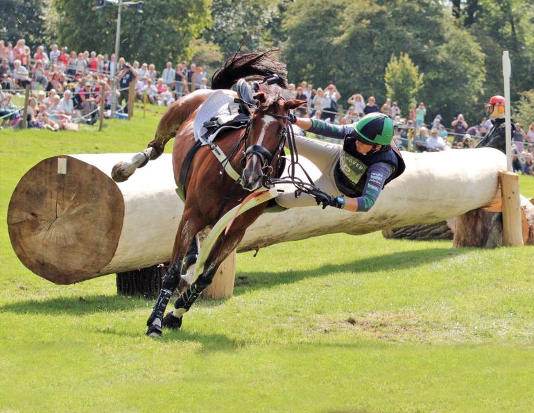 Do Inflatable Air Jackets for horse riders work? how to reduce horse riding injuries, air jackets for horse riders