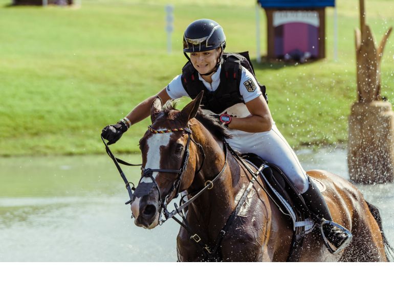 eventing team olympics, winners of olympic horse events, tokyo olympics equestrian events, julia krajewski eventing, oliver townend eventing, laura collett, tom mmcewen