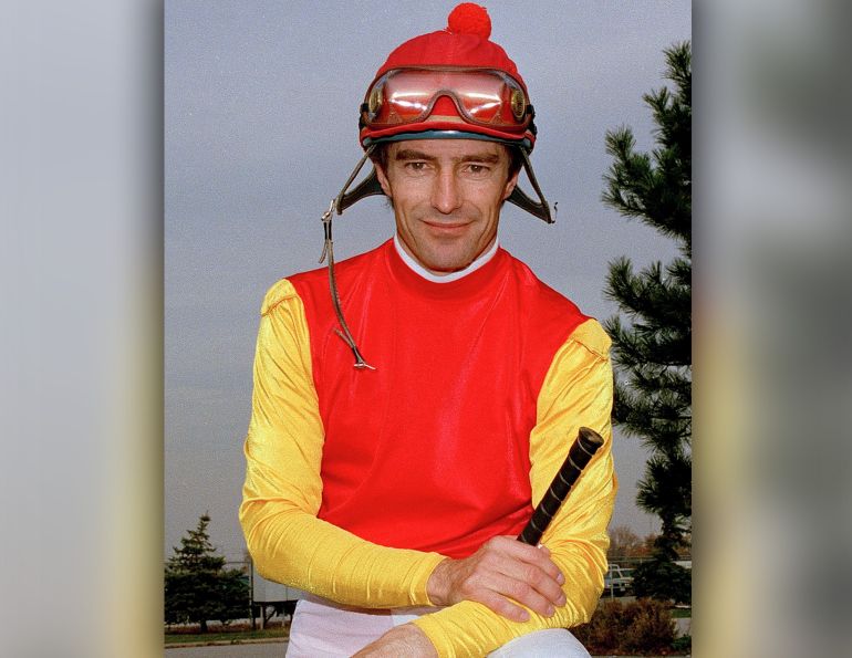 sandy hawley jockey, queen's plate winner, tribal chief racing horse, canadian horse racing, canadian jockeys famous